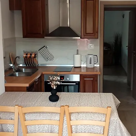 Rustic Katina With Game In Vizinada * Ferenci